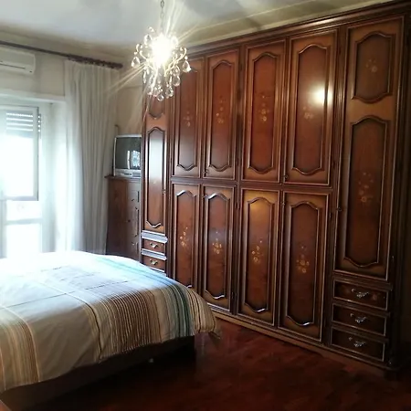 Your Nest In Trastevere Rome